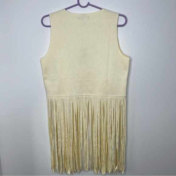 Sincerely Jules | Fringe Vest - Picture 2 of 4